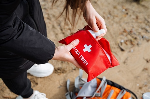 Smarter Travel: Knowing How to Respond to Medical Emergencies On Vacation